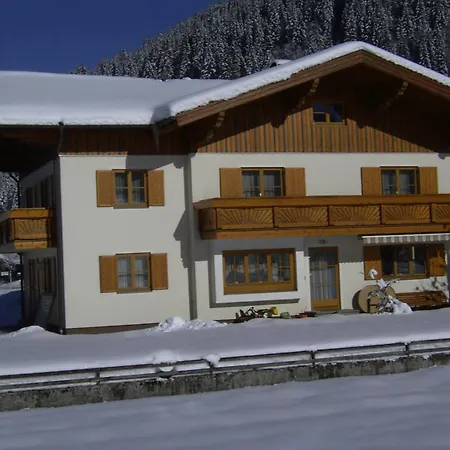 Apartment Haus Buchsteiner