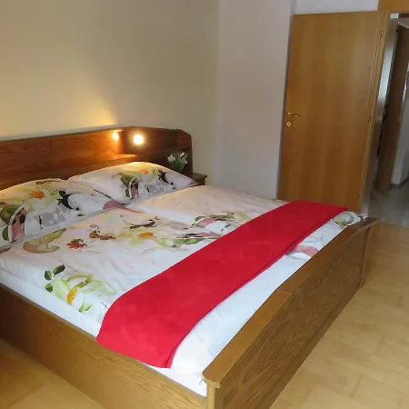 Haus Buchsteiner Apartamento